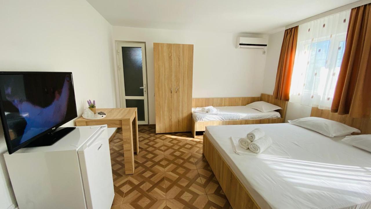 Vila Yzabelle Hotel Eforie Nord Luaran gambar